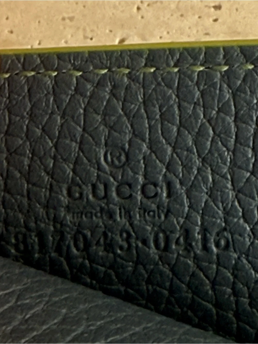 NWT Gucci Green-Grey Leather Card Case with Gucci Logo